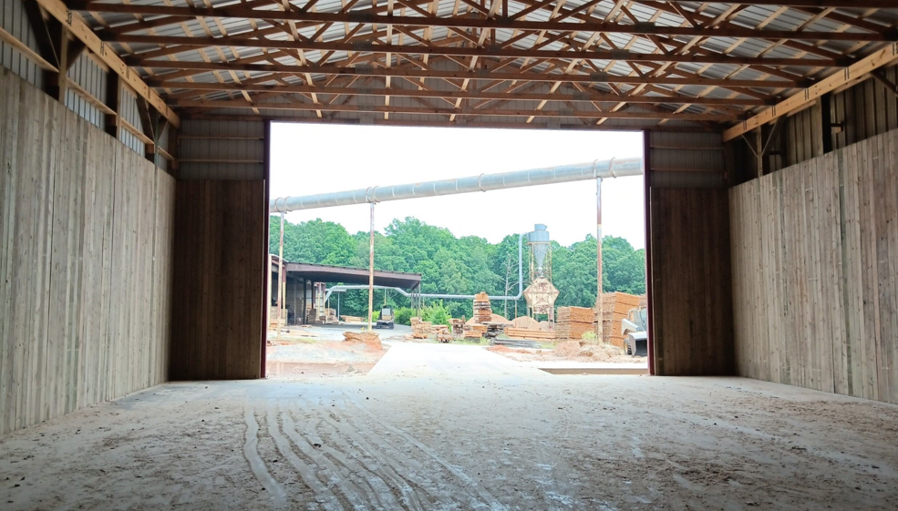 Sawdust Building, G&G